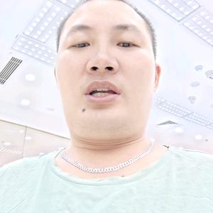 周维富