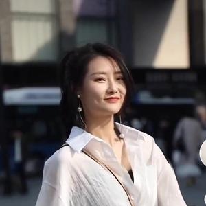 杭州靓女穿搭