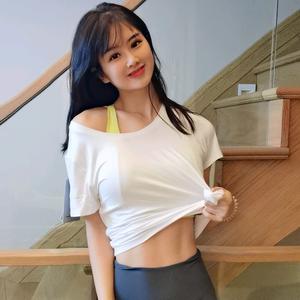 镜子在跑步