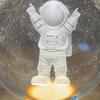 宇航员_Z霜