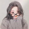 知一Zoe