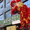 在火锅店的小向