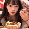 睡饱了吃