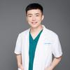 小儿外科侯龙龙医生