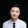 无影灯下的屈牙医