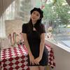 教英语的Caroline