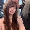 小妮做造型