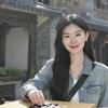 认真教围棋的大洁老师