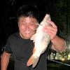 钓鱼的小伙汁