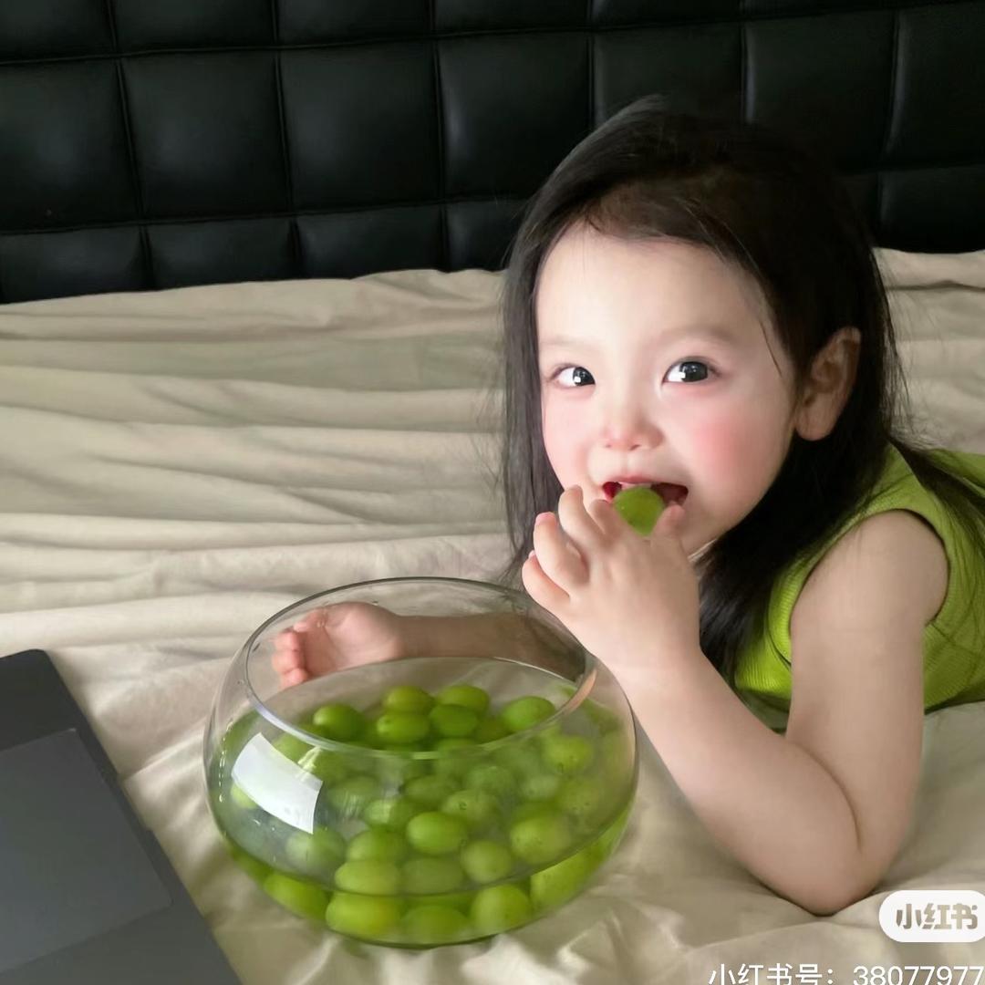 小圆子爱穿搭