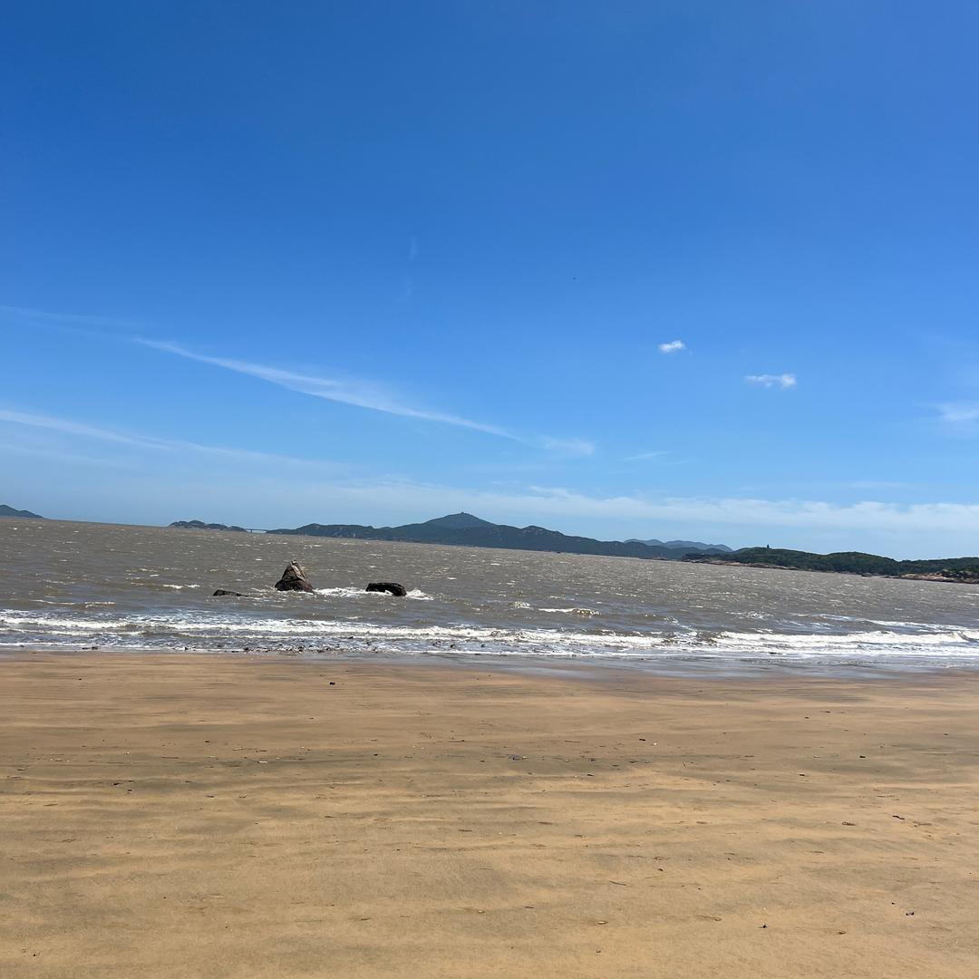 浅浅一笑
