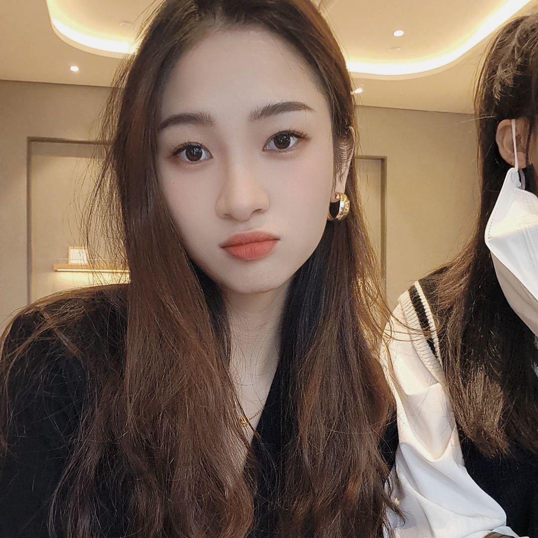 大金真皮女包的头像