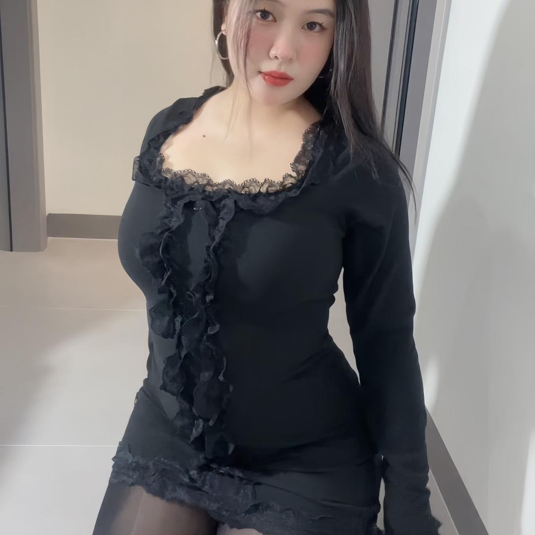 小 依