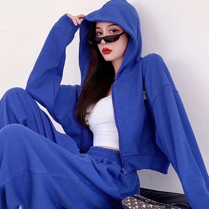 芙蓉轻奢精品女装