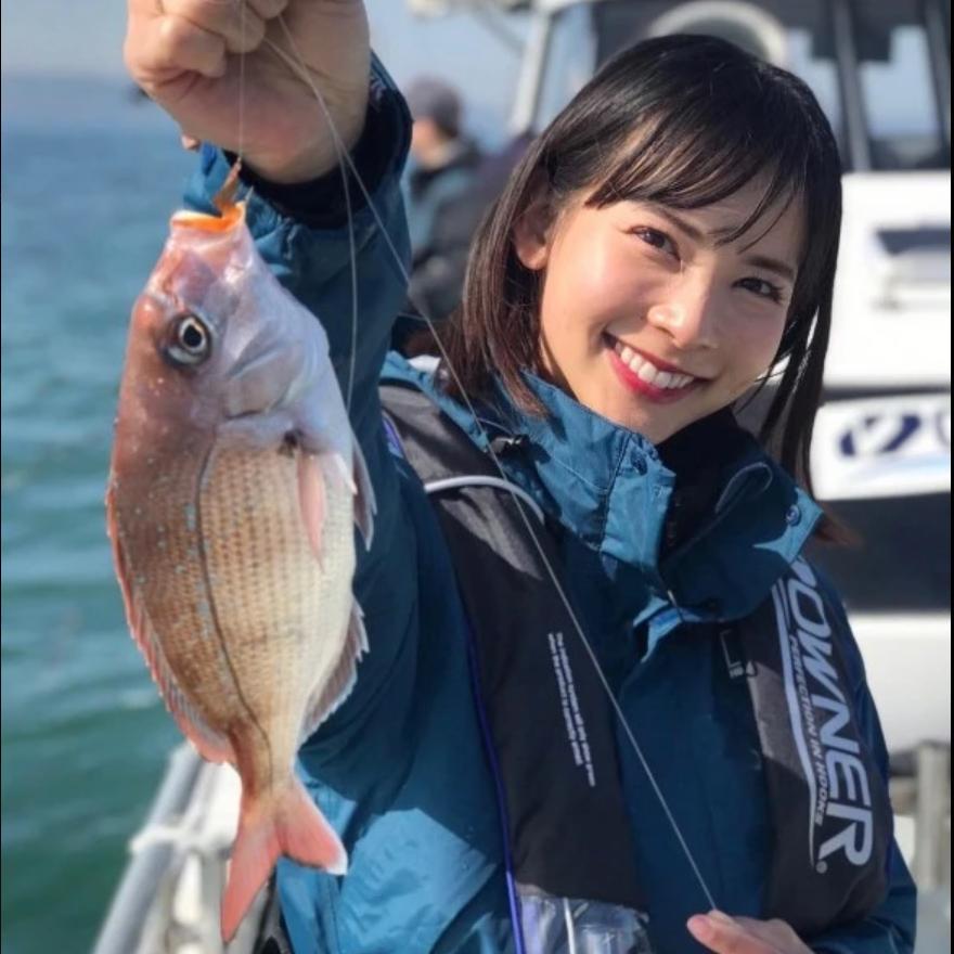 许妹妹钓鱼