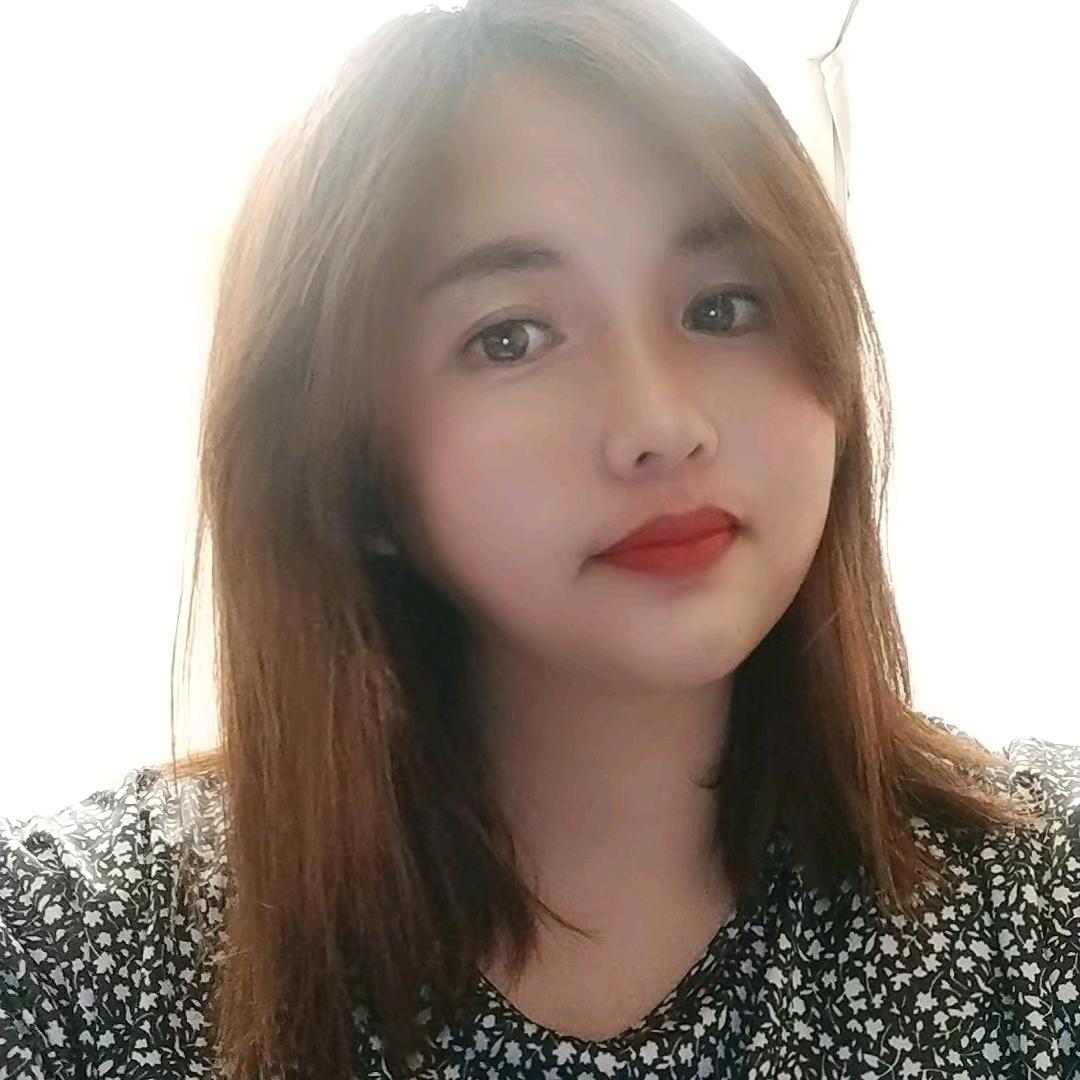 爱旅行的文香