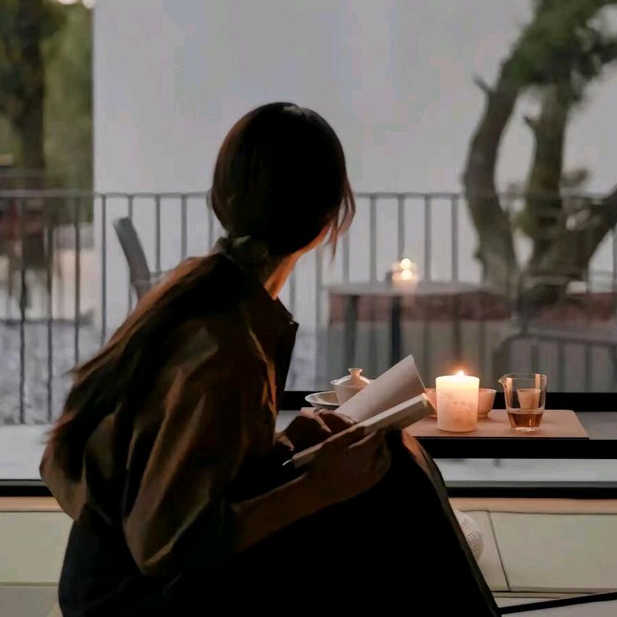 爱上閲读📖