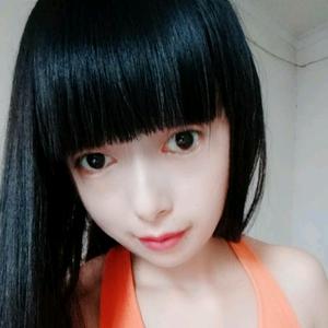 四块五的妞头像