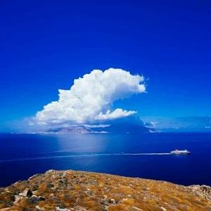 蓝天白云1335230599头像