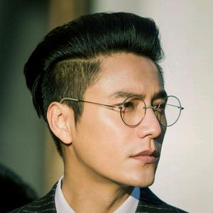 愤怒的小刚头像