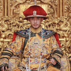 君临天下_92927头像