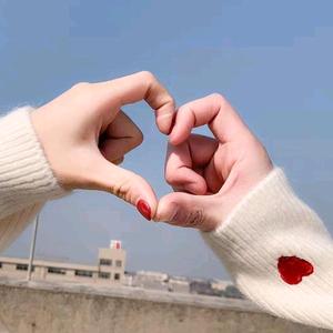 且行且珍惜头像