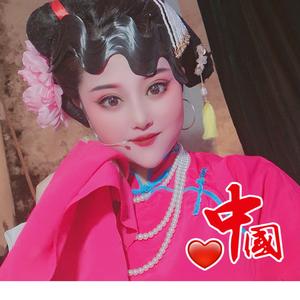 a 小太阳娜宝 的主页 - 抖音