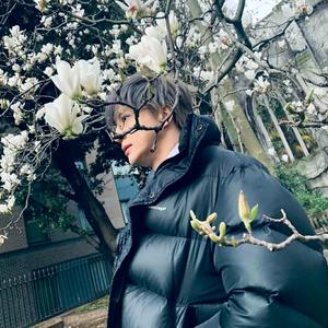 假正经谦谦头像