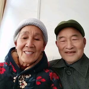 爱好:余庆花灯  编顺口溜   山歌  快板 劝世文 传播社会正能量