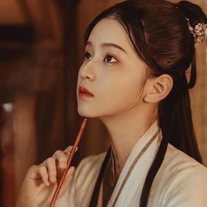 回眸一笑泪倾城头像