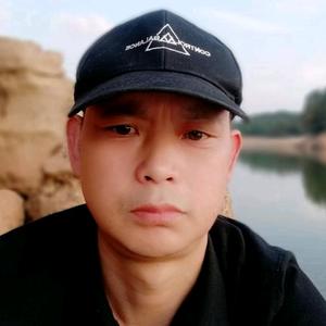 本份不老实头像