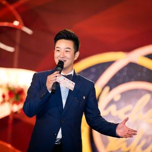 主持人晏灿头像