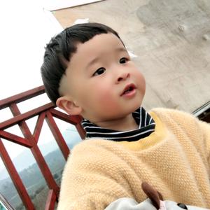 幼儿园的王老师头像