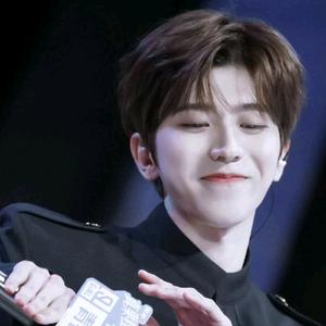 坤坤爱你!(暂时退抖)每周五上线头像