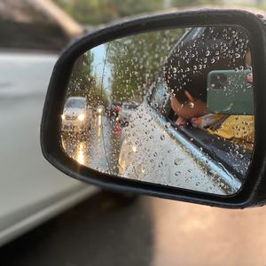 春风十里不想你头像