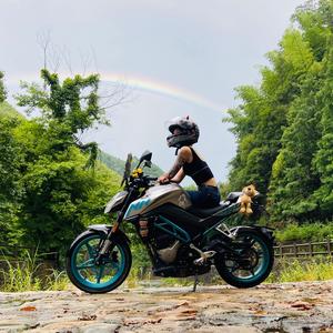 2.1w 抖音号:  lixiaoli950718 春风nk250,宗申赛科龙rx3s.