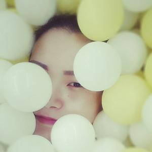 燕子泡沫头像