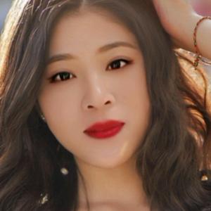 兰姐🌺🌺头像