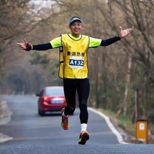 大牛哥runner头像