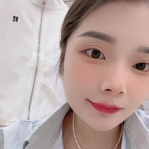 热爱生活的张小胖吖～头像