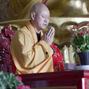 雾中山通渡禅人普浩头像