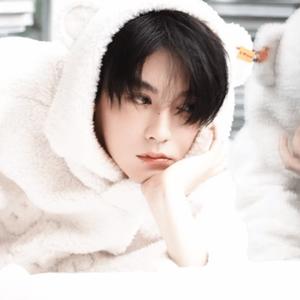 Miya_Cactus栩你开心头像