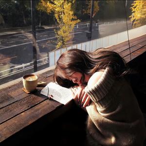 初六的抖音 - 抖音