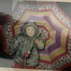 一个唱歌的中登头像