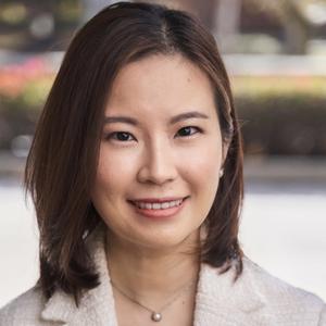 Stephanie说地产头像