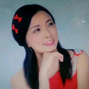 玲珑《开心每一天》头像