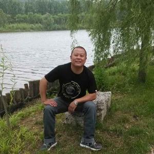 上品私房菜范卫星头像