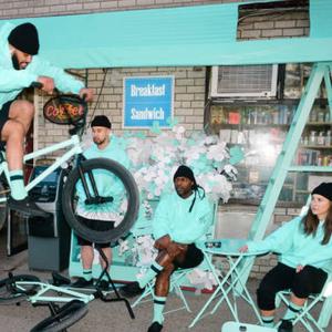 70的运动生活日常头像