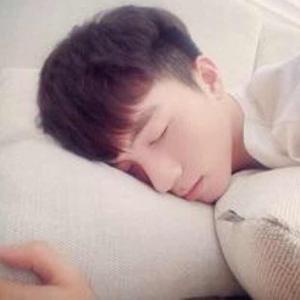 无西瓜不成夏天头像