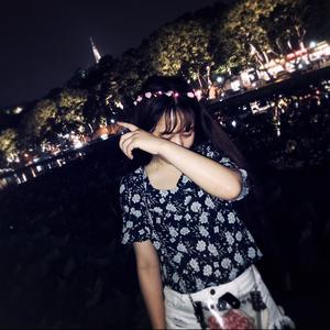 小太阳°♚头像